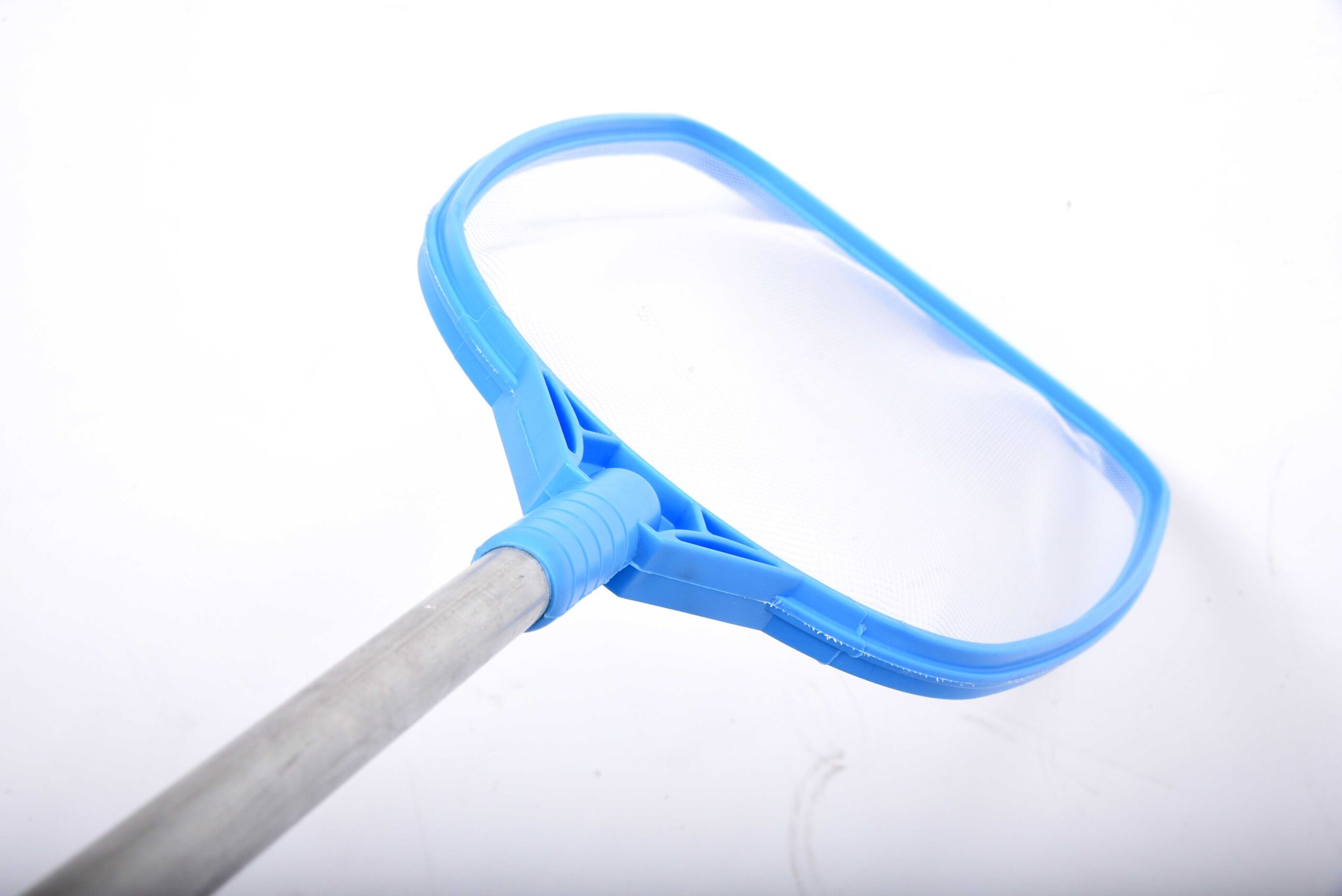 FLOTADOR PARA PILETA ADVANCED HTH 4 EN 1 POR 1,66 KG